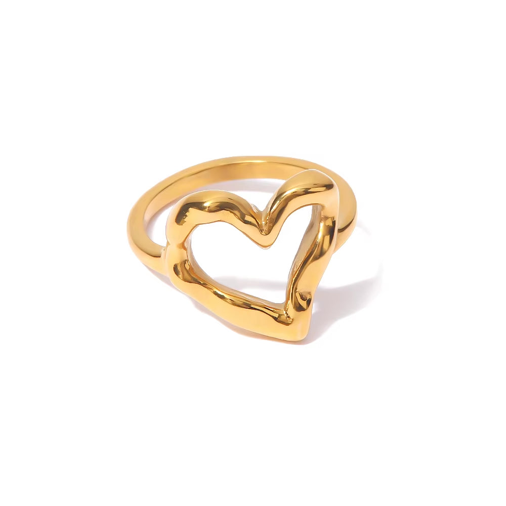 Uworld Vintage Stainless Steel Unique Heart Shaped Ring Twist Design Waterproof Charm Ring for Women Statement Fashion Jewelry