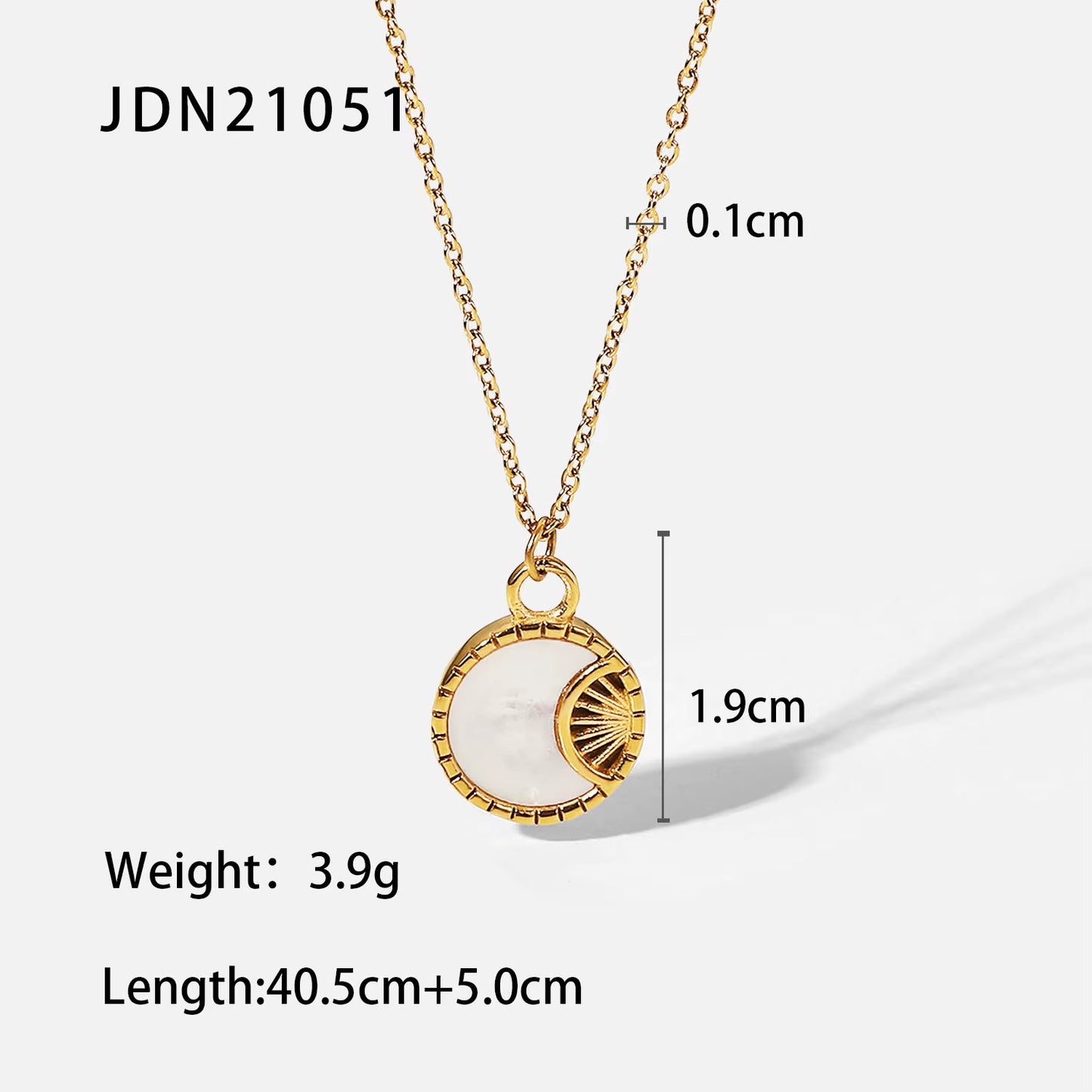 Uworld Stainless Steel White Shell Moon Necklace Women Gifts 18K Gold Plated round Shell Pendant Necklace for Girls