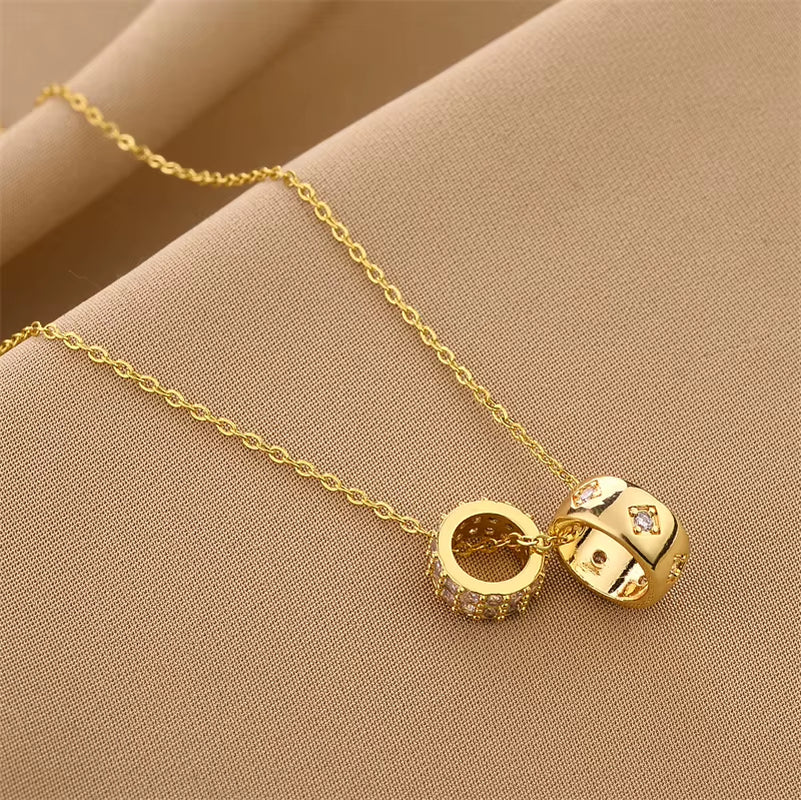 Luxurious Non-Tarnish Crystal Rhombus Necklace with Stainless Steel Ring Pendant in Gold for Women