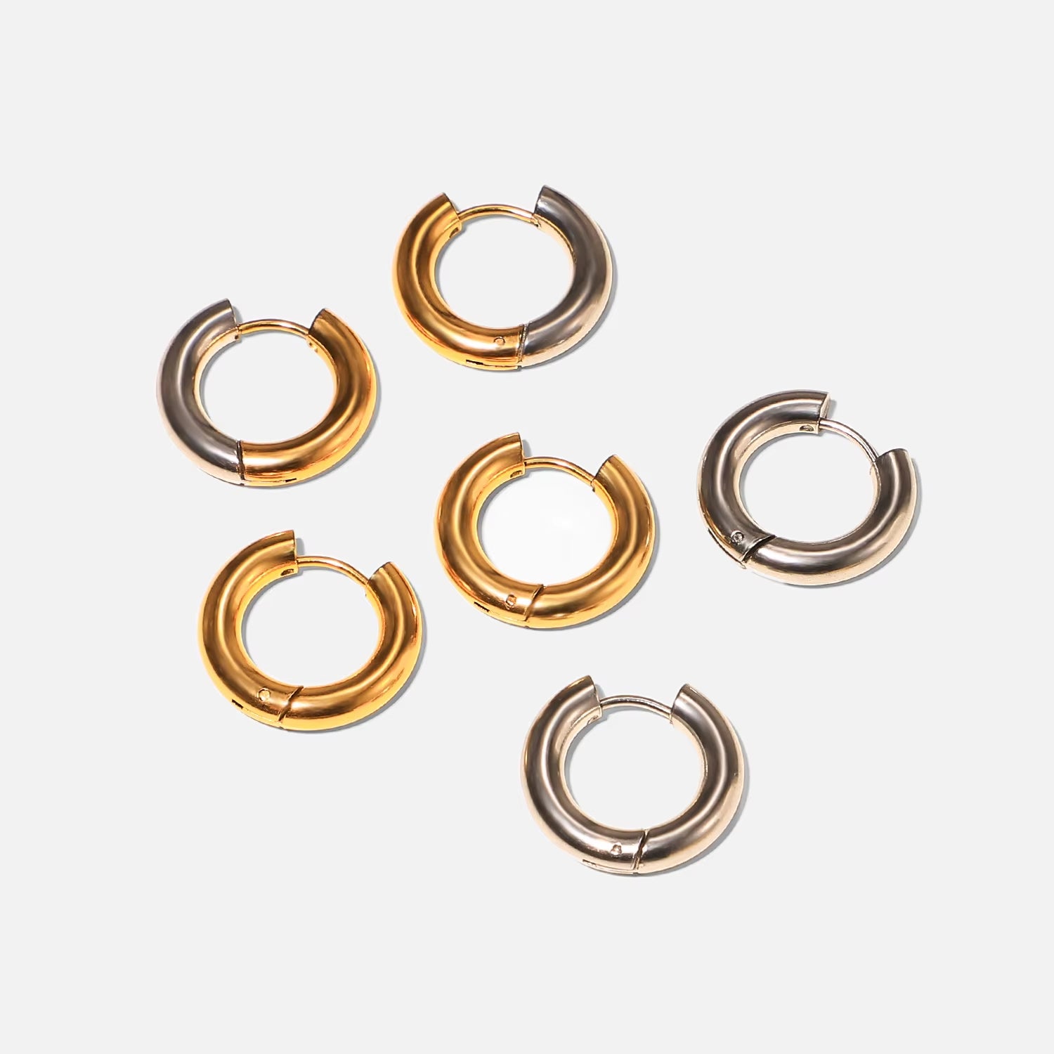 Chunky Classic 4MM Gold Stainless Steel Hoop Earrings PVD Plating Non Tarnish Waterproof Gradient Hoop Earrings for Women